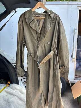 K: Vintage Raincoat Military Taupe #179 Trench Overcoat w/Belt Men's Sz 36R
